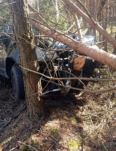 Gmina Debrzno: Pijany sprawca kolizji sam nasłał na siebie policję