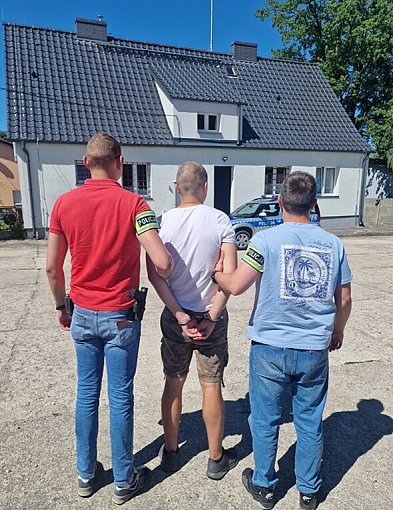 Włamał się do kościelnej skarbony w Lipce. Został zatrzymany w Słupsku