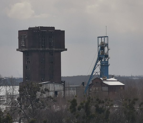 Pięcioletnie urlopy i nawet 170 tys. zł odprawy. Zmiany dla dużej grupy-30000