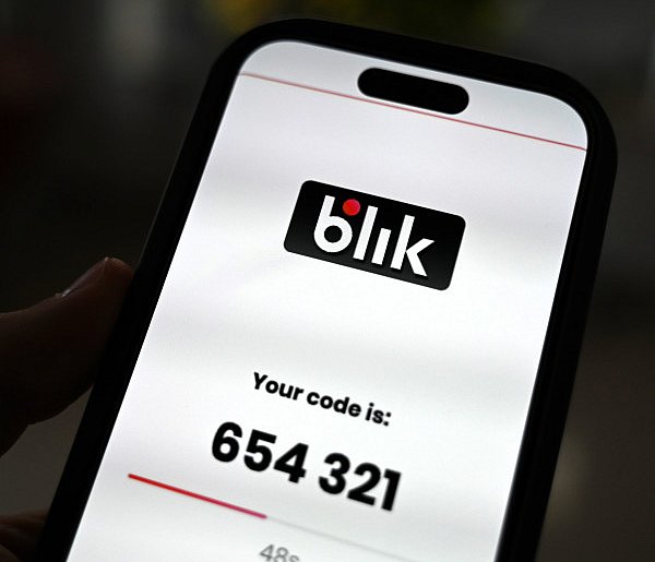 Codzienny przelew BLIK do znajomego? Skarbówka może to sprawdzać-31471