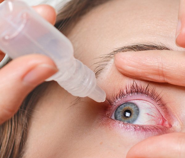 Nie używaj tych kropli do oczu! GIF właśnie je wycofał z aptek-32106