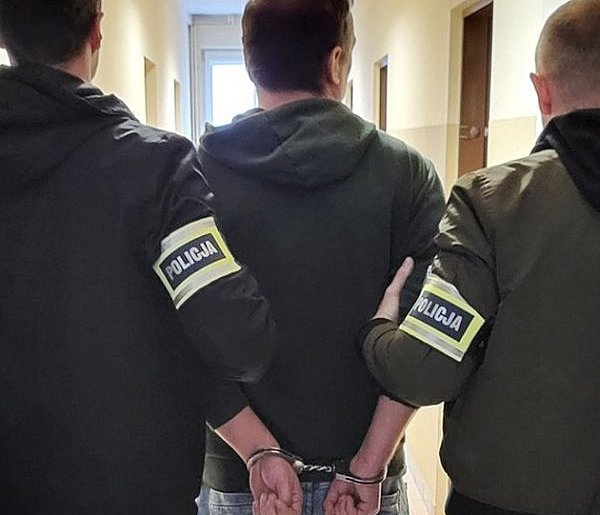 Nakło nad Notecią: Sprawca kradzieży zatrzymany. Jego kompan również odpowie przed-32190