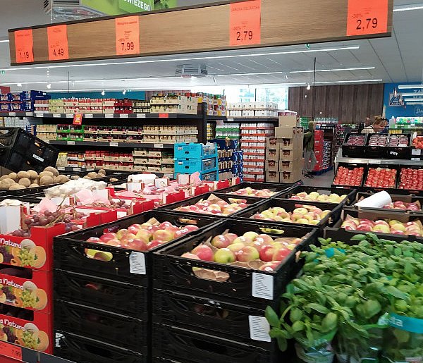 Do której zrobisz zakupy w Sylwestra? Znane sieci podały godziny-32820