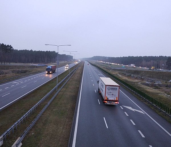 Kolejne opłaty dla kierowców. Jazda po Polsce tania nie będzie-33365