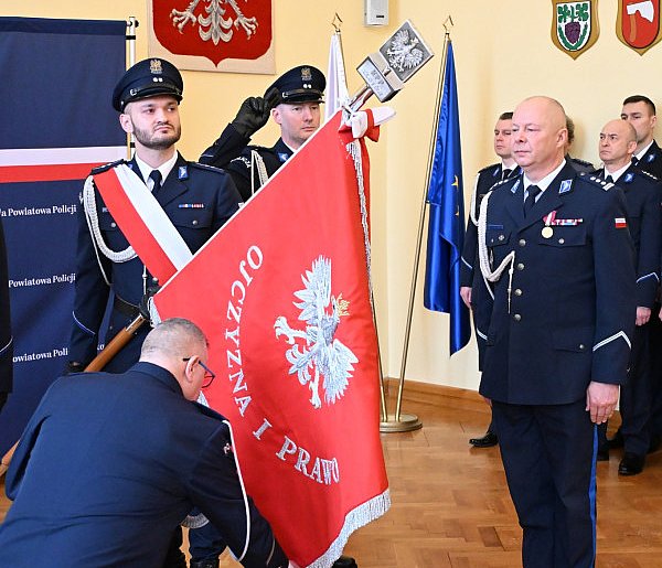 Złotów: Uroczyste przekazanie obowiązków Komendanta Powiatowego Policji