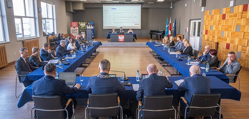 Nakło nad Notecią: NOK i PiMBP połączone