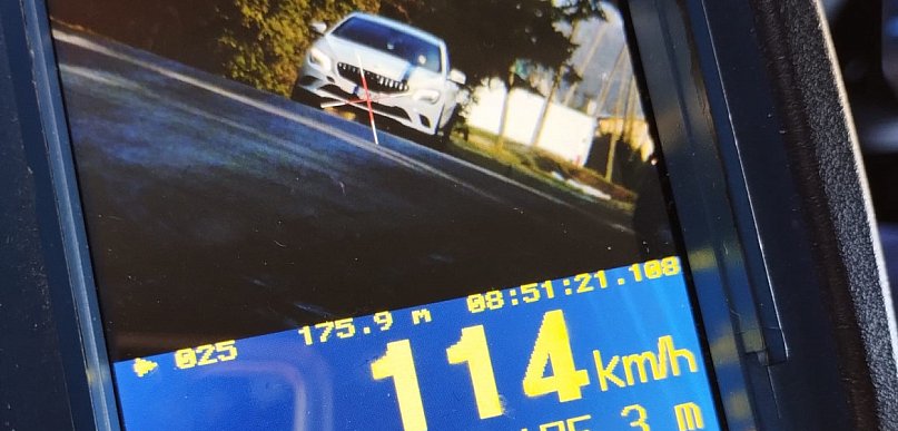 KPP Złotów: 26-letni mieszkaniec powiatu człuchowskiego jechał w terenie zabudowan