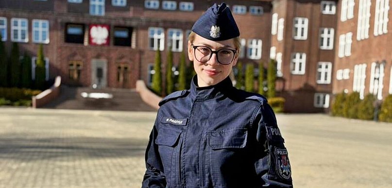 Nakło nad Notecią / Więcbork: Policjantka pomogła poszkodowanej w wypadku kobiecie