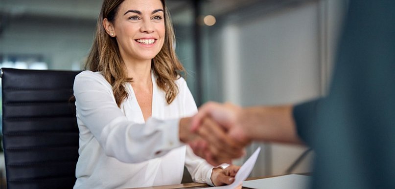 Co robić, aby być lubianym przez współpracowników?