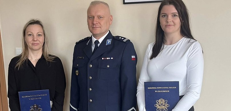 Człuchów: Czujność pracownic poczty uratowała oszczędności seniorki. Komendant Pol