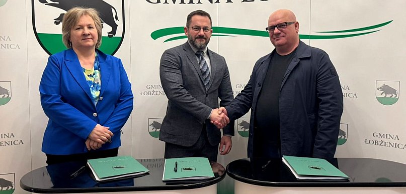 Gmina Łobżenica: Świetlica wiejska w Kościerzynie Małym zostanie rozbudowana. Umow