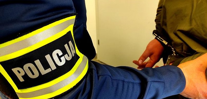 10 lat ukrywał się za granicą, zmienił nazwisko - został zatrzymany przez złotowsk