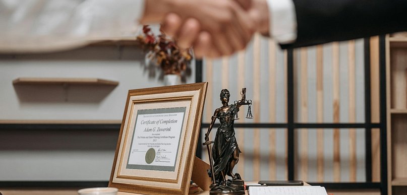 Jak wybrać kancelarię do sprawy frankowej i nie popełnić kosztownego błędu?