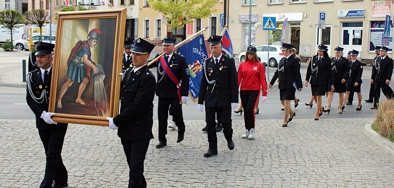 Mrocza świętowała Dzień Strażaka. Nowa remiza już na horyzoncie