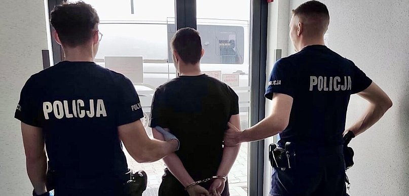 Brutalny rozbój w Pile. Pobili 25-latka dla jednego dolara