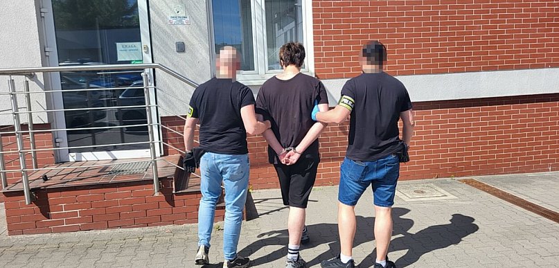 19-letni Ukrainiec oszukał seniora z powiatu sępoleńskiego na 8 tys. zł
