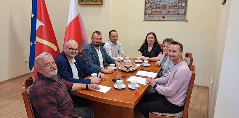 Krajenka - Umowa na remont przedszkola w Podróżnej podpisana - 30083