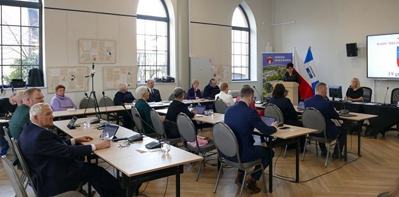 Budżet Gminy Więcbork na 2026 rok uchwalony - 32842