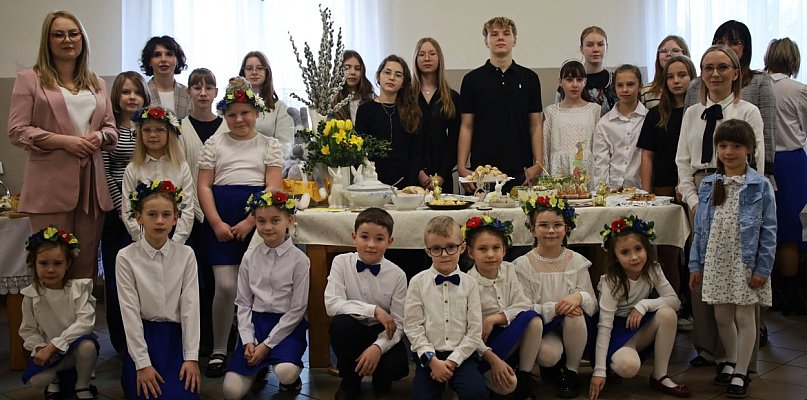 Gmina Wyrzysk: IX Śniadanie Wielkanocne w Falmierowie