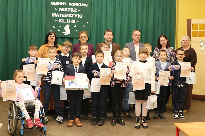 Wyrzysk: Gminny Konkurs &quot;Mistrz Matematyki&quot; w Kosztowie