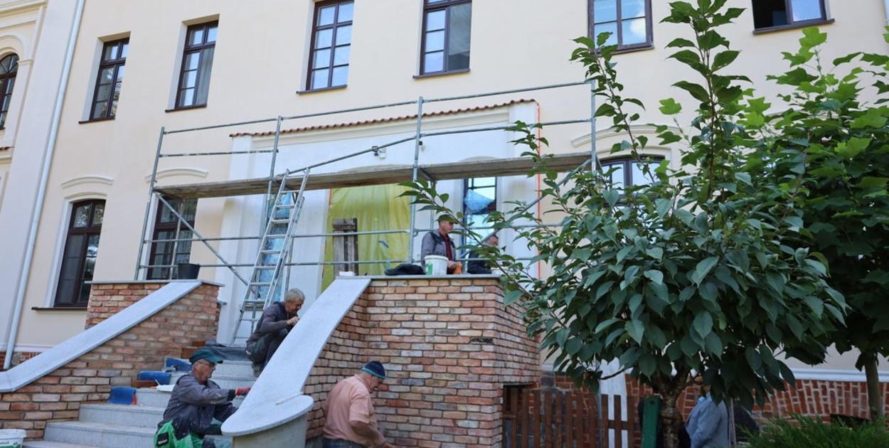 Postęp prac inwestycyjnych w DPS w Suchorączku i Szpitalu Powiatowym w Więcborku - fot. Starostwo Powiatowe w Sępólnie Krajeńskim
