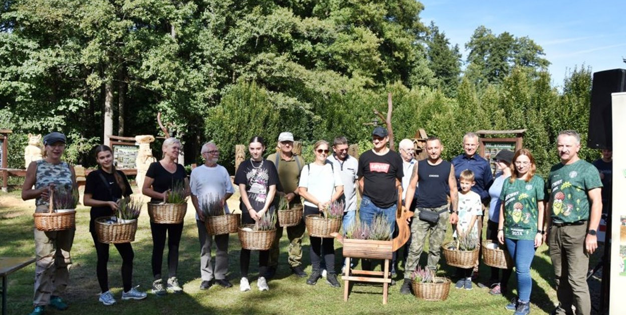 Gmina Tarnówka: Grzybowe Manewry w Pleceminie - fot. Gmina Tarnówka