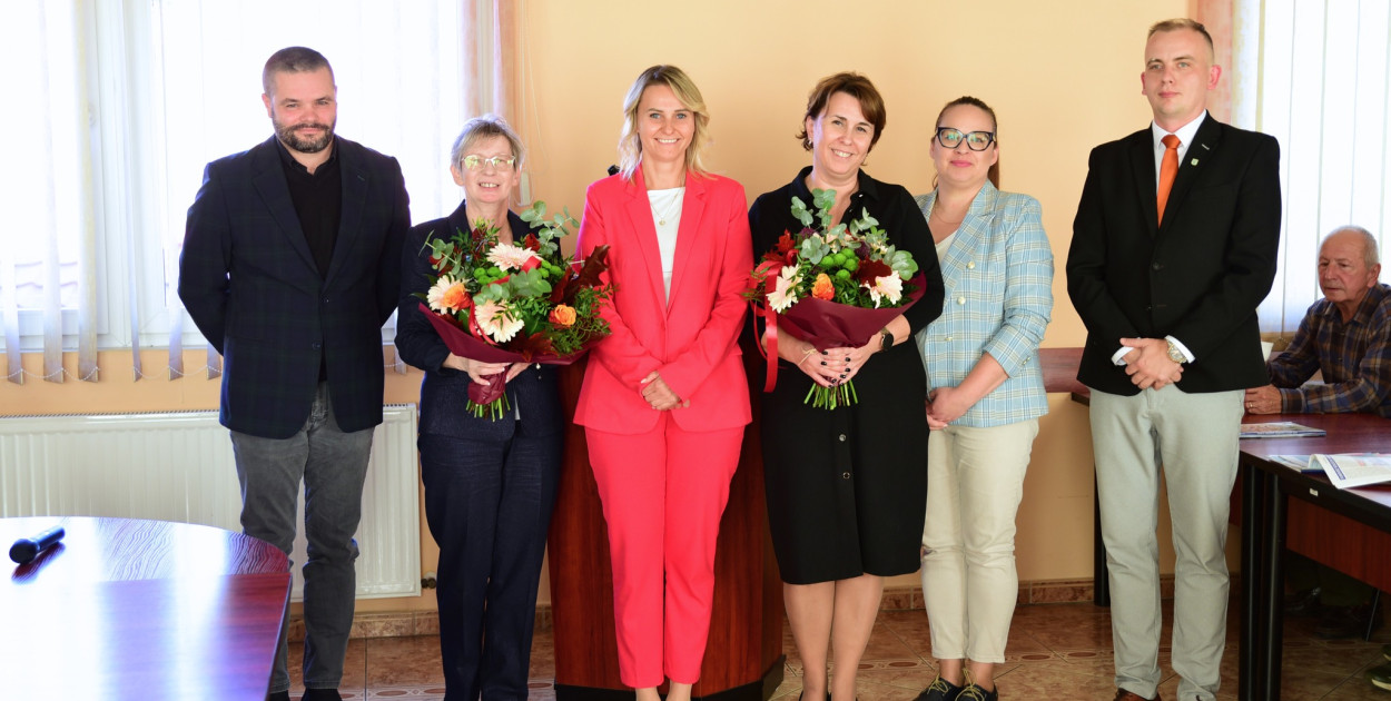 Jastrowie - Podziękowanie za 40 lat pracy - fot. GiM Jastrowie