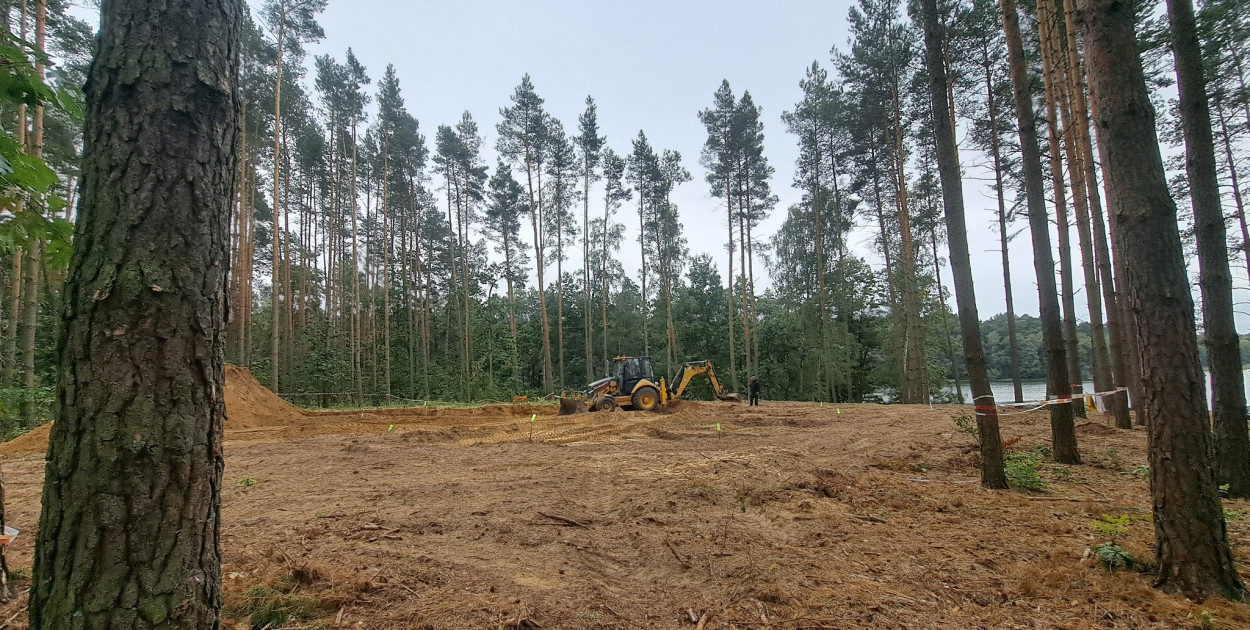 Krajenka: Nad Jeziorem Wapieńskim powstaje "Wesoły plac zabaw"