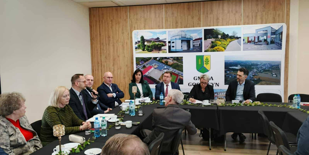 Spotkanie w sprawie reaktywacji linii kolejowej Tuchola – Koronowo - fot. UM Koronowo