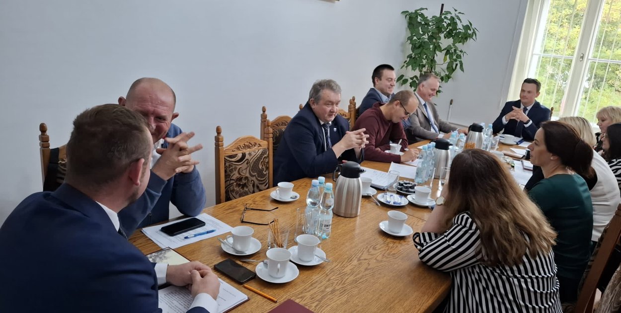 Współpraca przynosi realne efekty dla mieszkańców Gminy Krajenka - fot. Gmina Krajenka