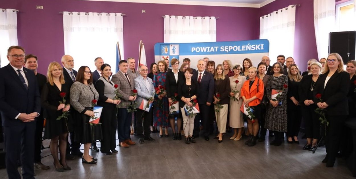 Powiatowy Dzień Edukacji Narodowej w Sępólnie Krajeńskim - fot. Wojciech Bilski - Starostwo Powiatowe w Sępólnie Krajeńskim