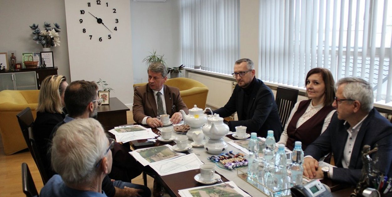 Mrocza Spotkanie w sprawie utworzenia Pomorskiej Specjalnej Strefy Ekonomicznej - fot. UM Mrocza