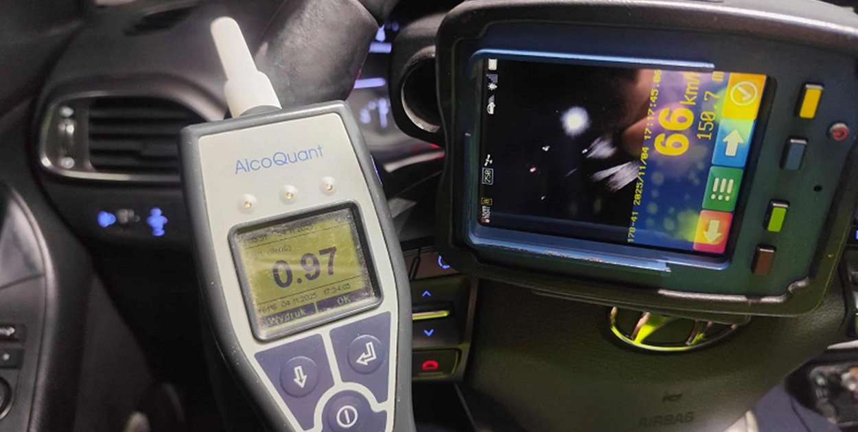 Kujawsko-pomorskie - Po pijanemu wsiadł za kierownicę i ruszył w podróż wraz z 7-letnią córką - fot. KWP Bydgoszcz