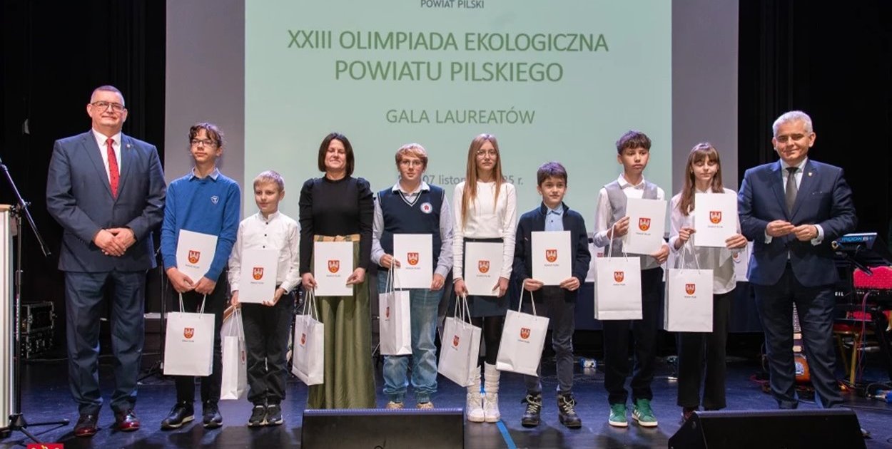 Piła Uroczyste podsumowanie Olimpiad Ekologicznych Powiatu Pilskiego oraz Subregionu Północnej Wielkopolski - fot. Powiat Pilski