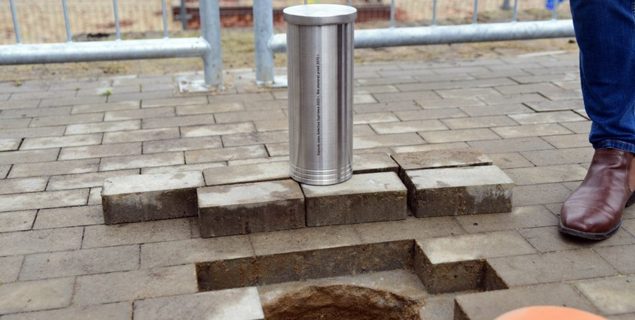 Jastrowie Dla przyszłych pokoleń. Kapsuła Czasu w Sypniewie - fot. Gmina Jastrowie