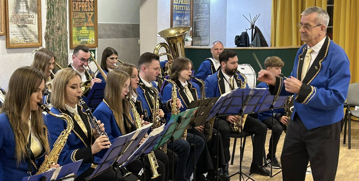 25-lecie Młodzieżowej Orkiestry Dętej w Zakrzewie - fot. Gmina Zakrzewo