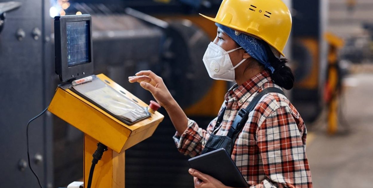 Maseczki robocze z filtrem – czym się wyróżniają i kiedy warto je stosować? - fot. partnera