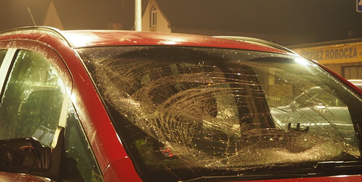 Osowa Góra Nie ustąpił pierwszeństwa pieszej. 66-latka z poważnymi obrażeniami trafiła do szpitala - fot. KMP Bydgoszcz