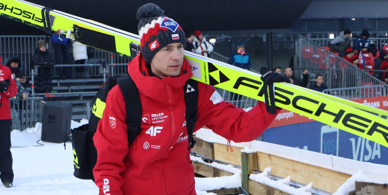 PŚ w skokach - Stoch oddał ostatni skok w Zakopanem, Wąsek dziewiąty, prowadzi Hoerl - zdjęcie poglądowe autorstwa Pawelstanczyk2301 - Praca własna, CC BY 4.0, httpscommons.wikimedia.orgwindex.phpcurid=158201302