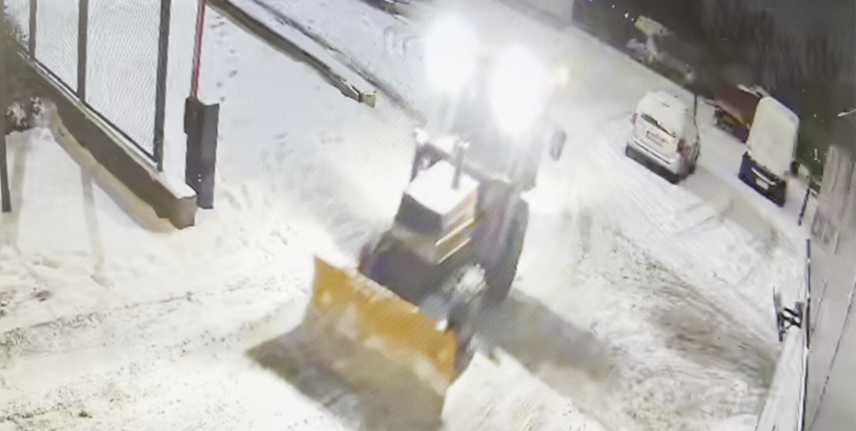 Piła Kradzionym ciągnikiem pojechał urządzić awanturę - fot. KPP Piła