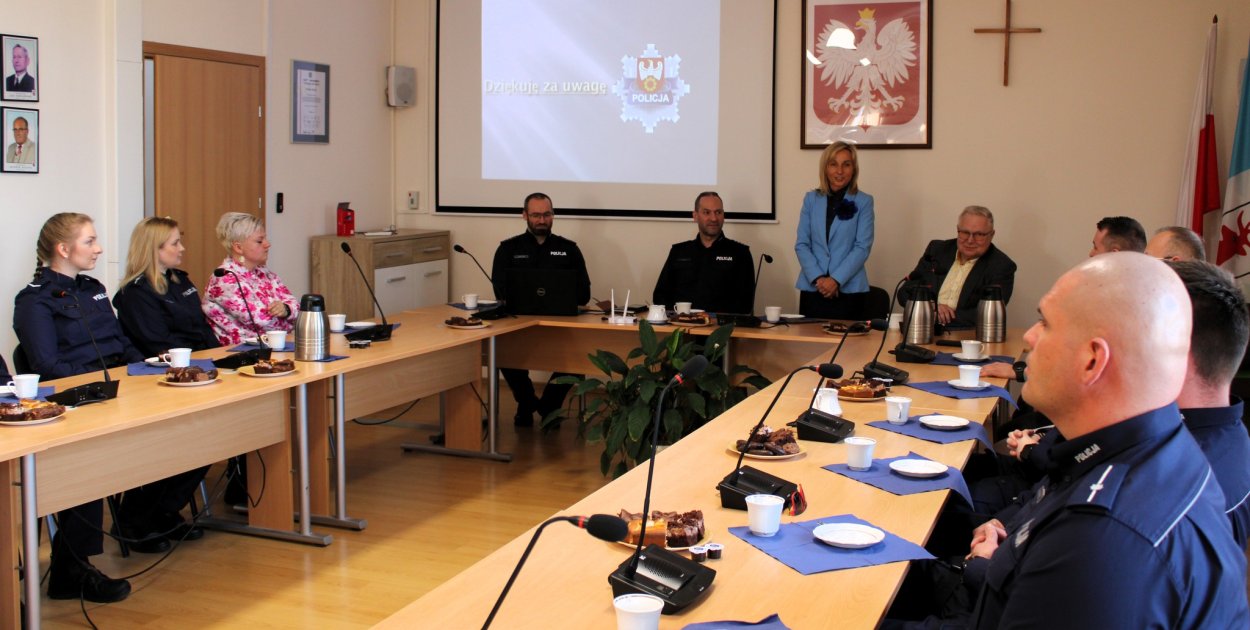Policjanci z posterunku w Ujściu podsumowali 2025 rok