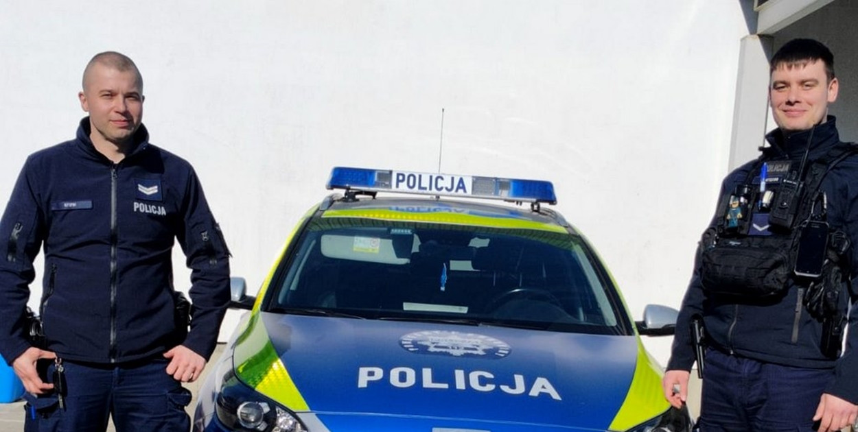 Policjanci z Koronowa ratują życie młodego mężczyzny