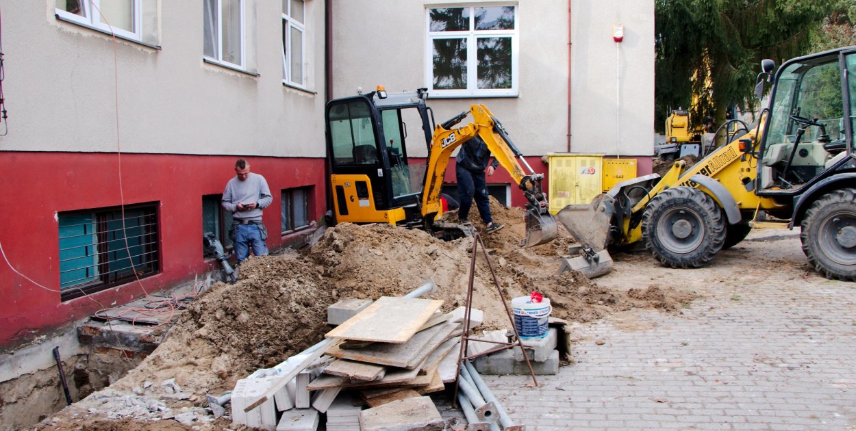 Wyrzysk: Postęp prac na gminnych inwestycjach oświatowych [FOTO]