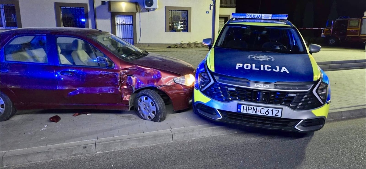 Łobżenica  Człuchów Chojnice Nocny pościg jak z filmu. Uciekał policji przez 80 kilometrów, zatrzymała go blokada - fot. KPP Piła