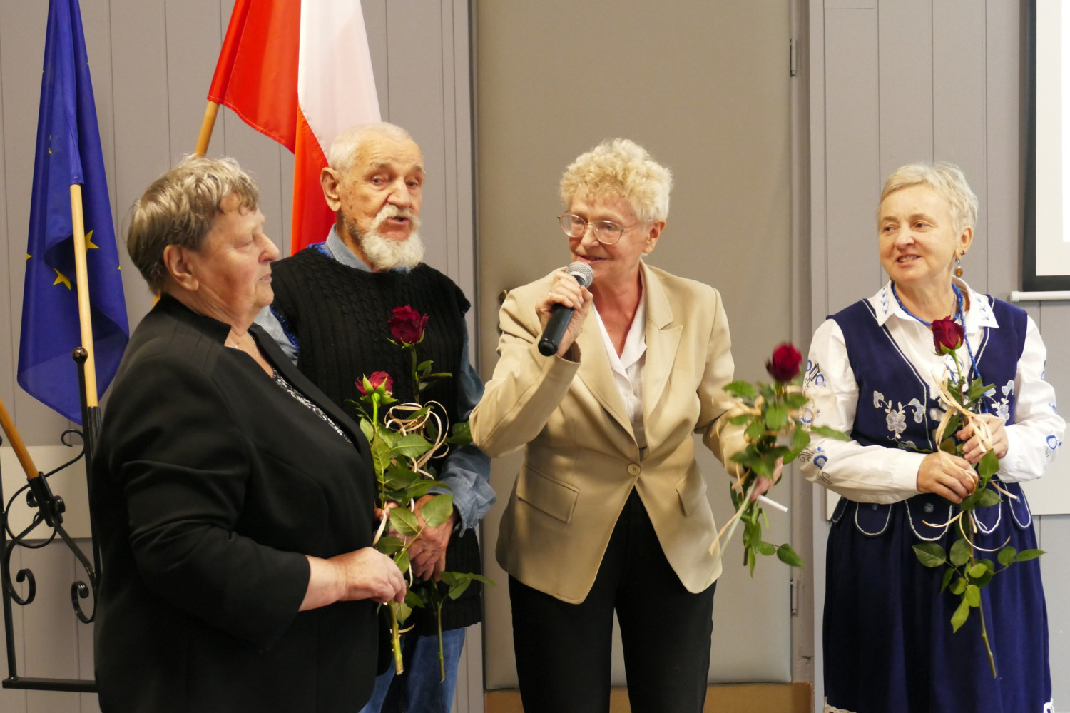 Krajniacy uhonorowani podczas sesji Rady Gminy Lipka - fot. Gmina Lipka Krajniacy uhonorowani podczas sesji Rady Gminy Lipka - fot. Gmina Lipka