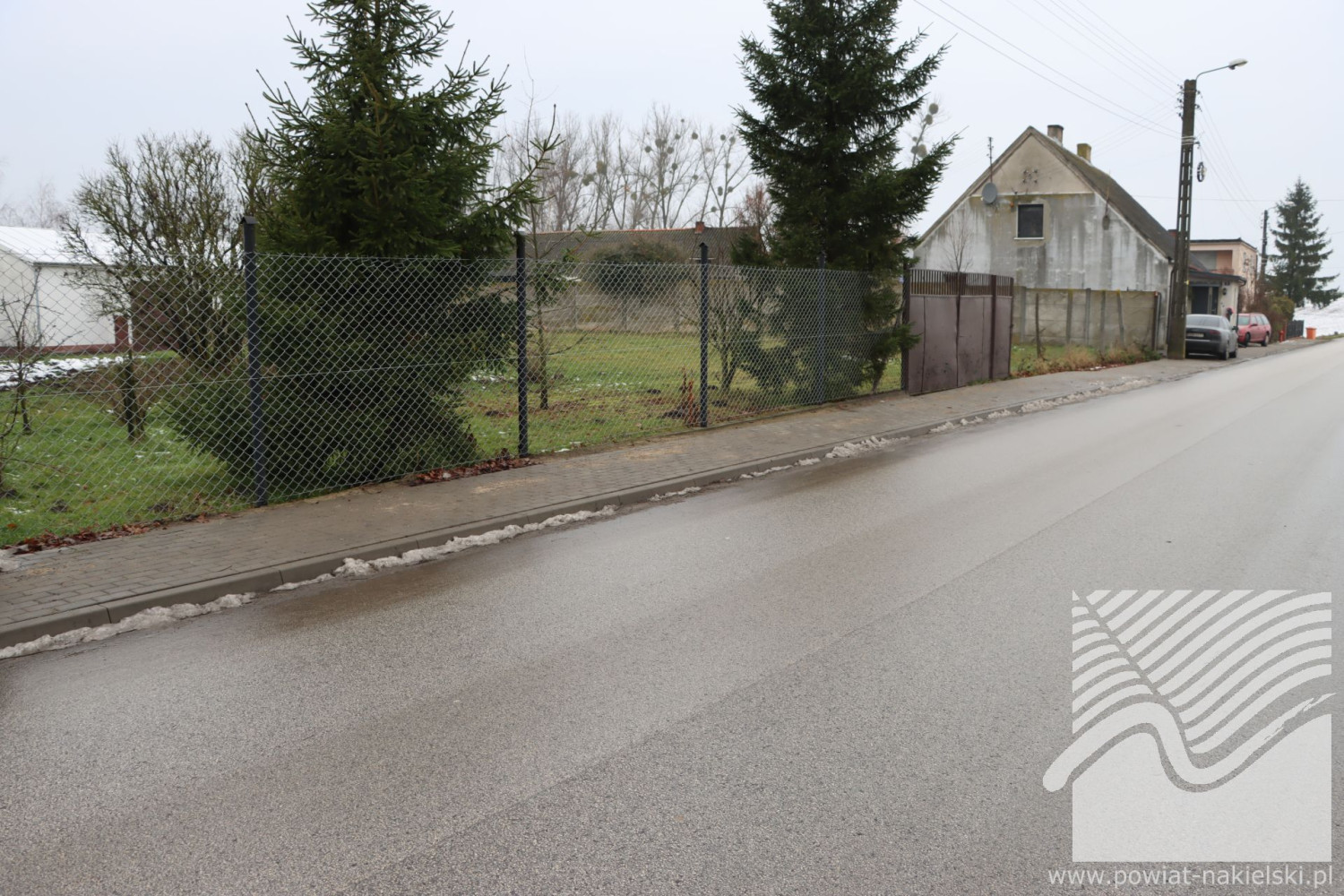 Powiat nakielski Odbiór nowego chodnika w Trzeciewnicy, gmina Nakło nad Notecią - fot. Powiat Nakielski Powiat nakielski Odbiór nowego chodnika w Trzeciewnicy, gmina Nakło nad Notecią - fot. Powiat Nakielski