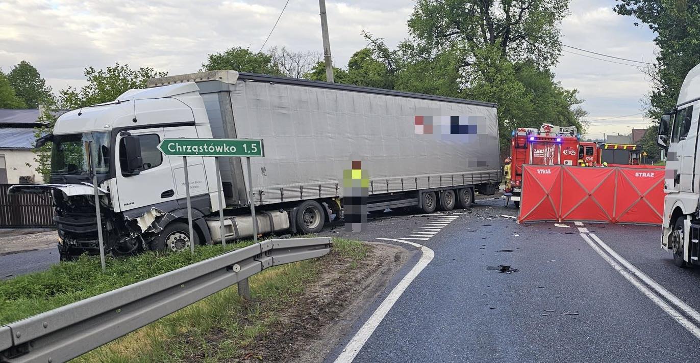 Tragiczny wypadek drogowy na DK22 - fot. KPP Człuchów Tragiczny wypadek drogowy na DK22 - fot. KPP Człuchów